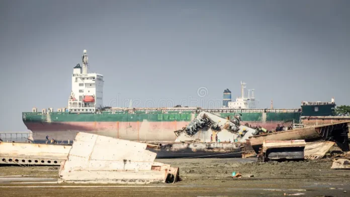 Bangladesh Ship Recycling Advances as Two New Yards Go Green