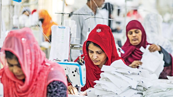 Bangladesh Faces Rising Competition in US Apparel Market Amid Export Slowdown